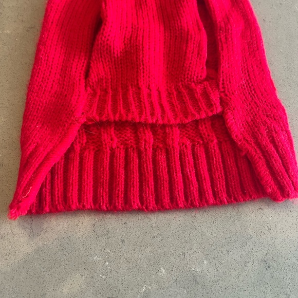 XXS red sweater, perfect for the holidays! - Picture 3 of 4